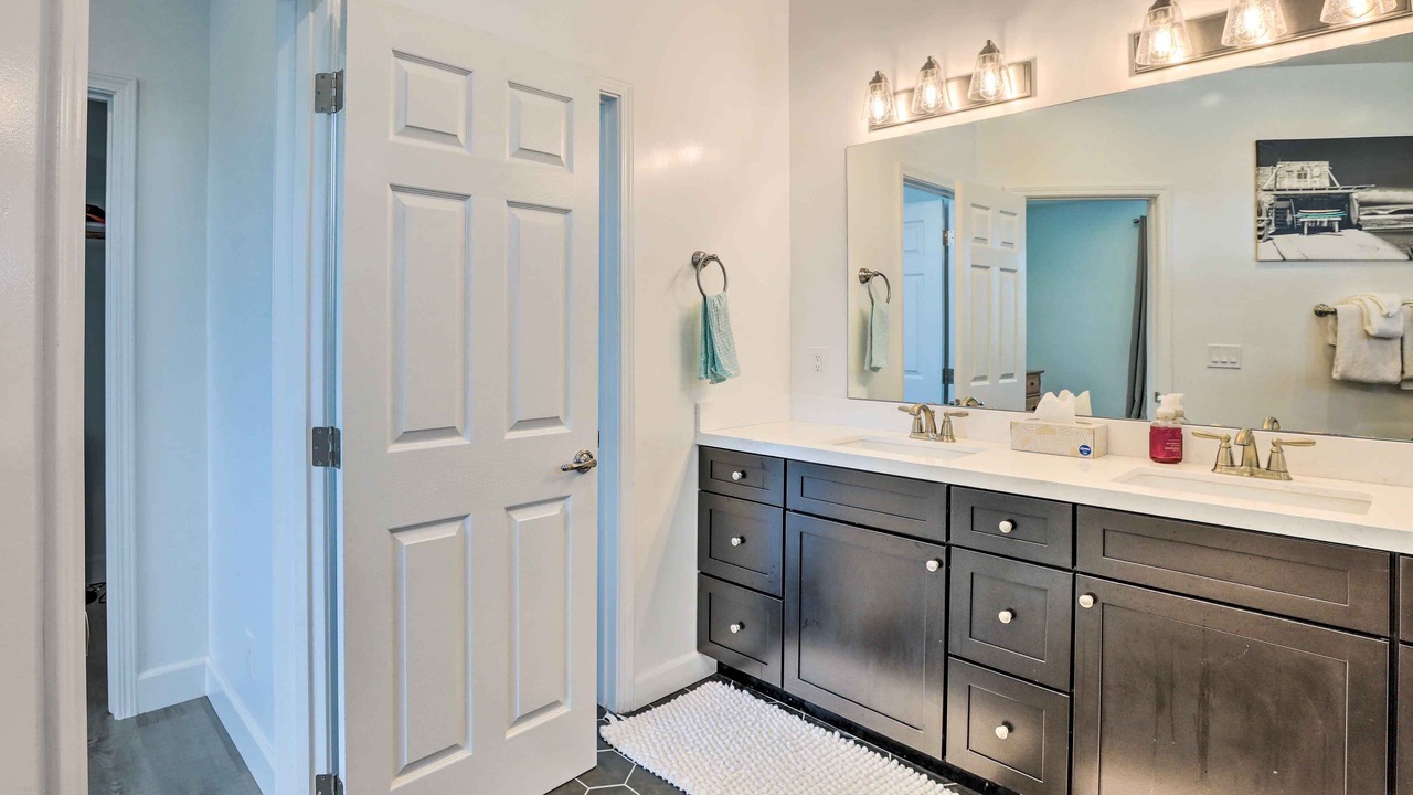 Photo of Bathroom in Grover Beach