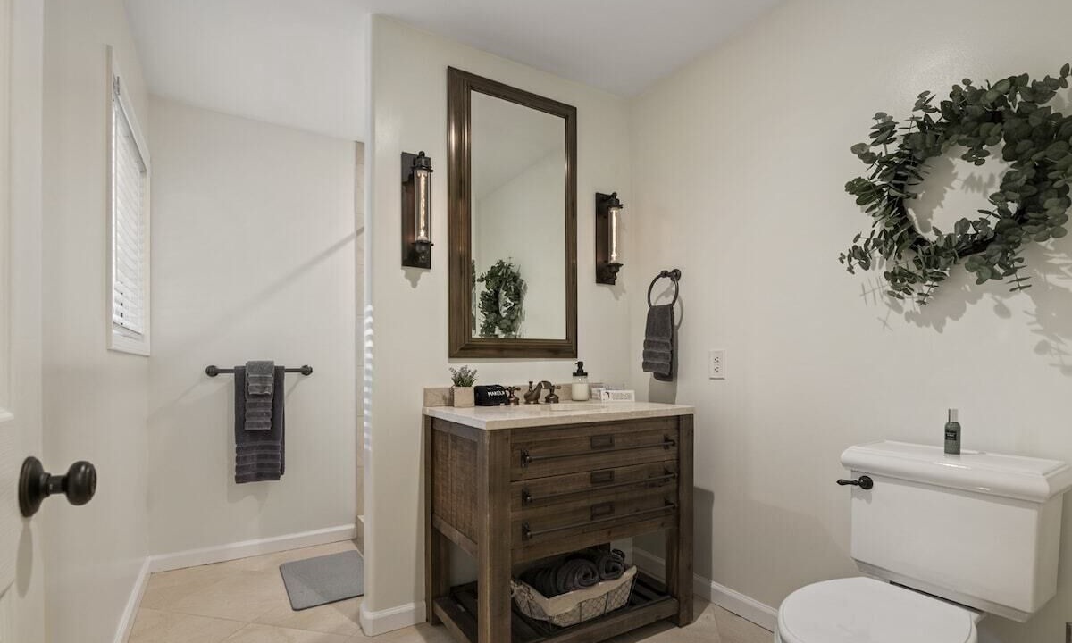 Photo of Bathroom in Northwood