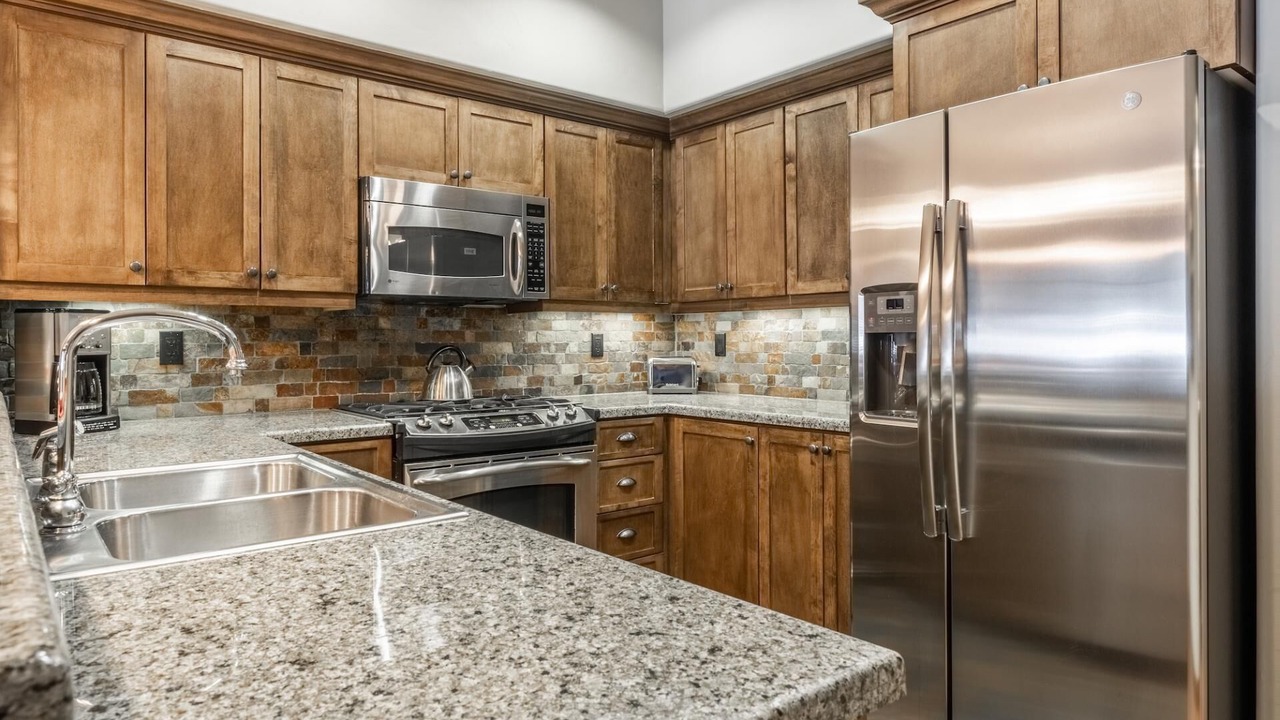Photo of Kitchen in Woodwinds