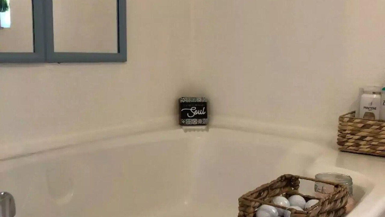 Photo of Bathroom in Holiday Shores
