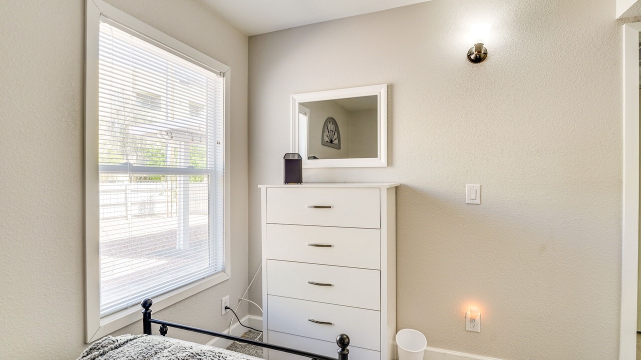 Photo of Bedroom in Townsite