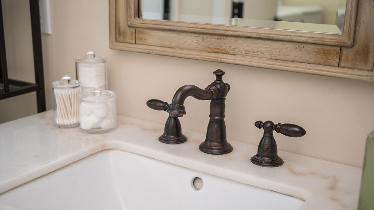 Photo of Bathroom in Shell Beach