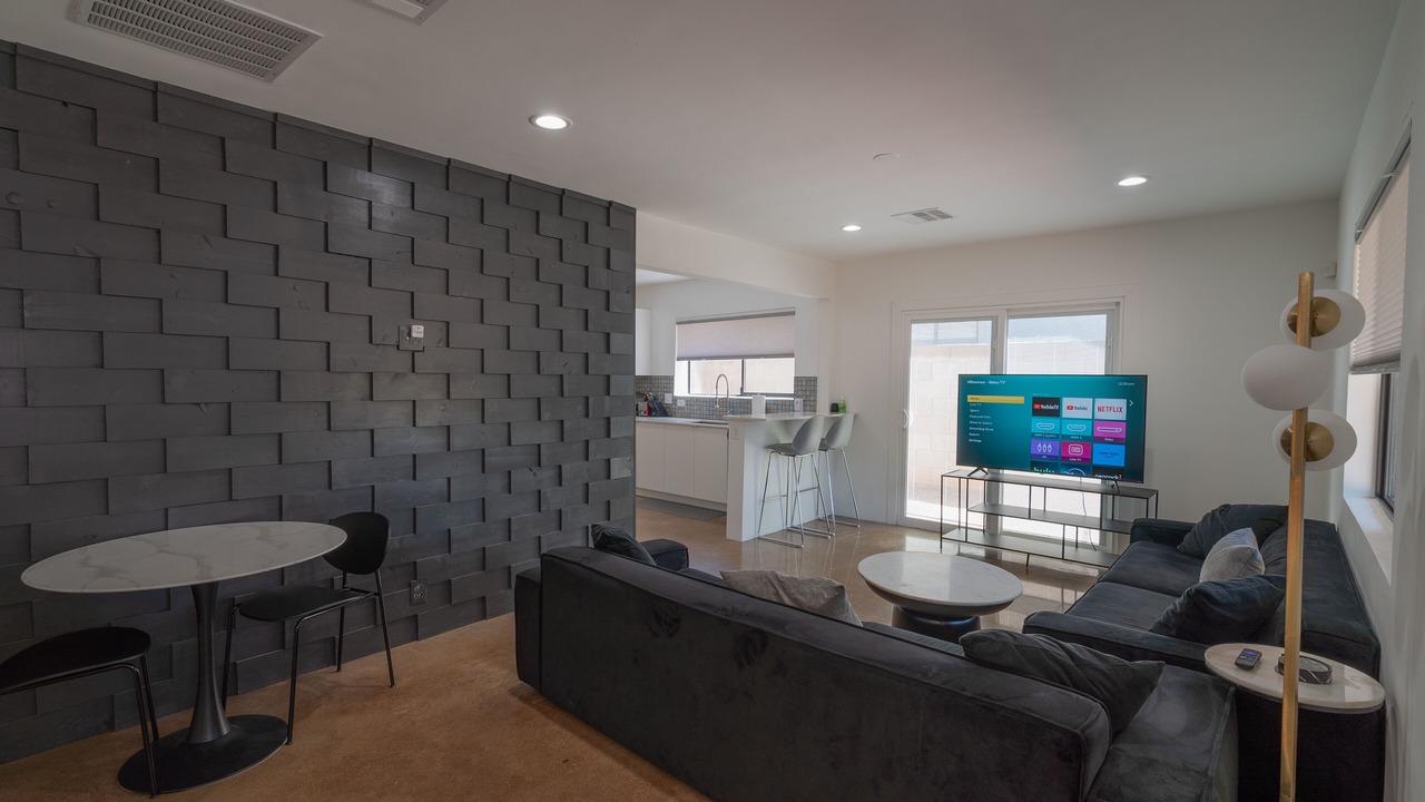 Photo of Livingroom in Encanto