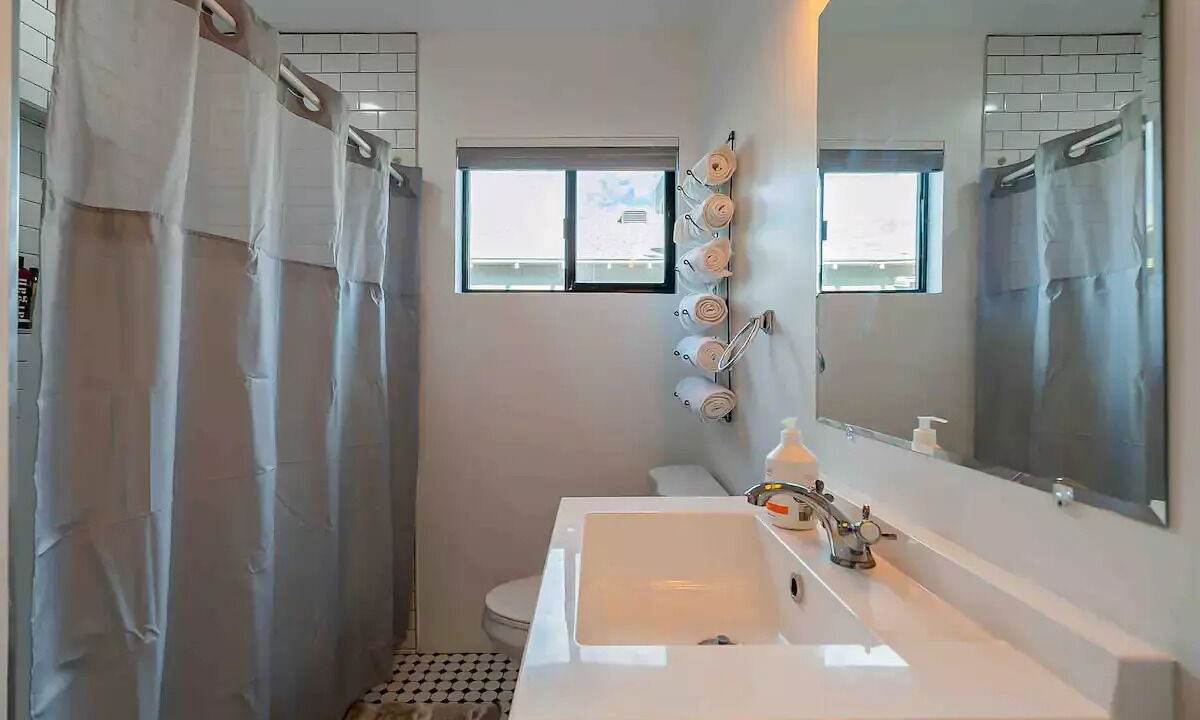 Photo of Bathroom in Encanto