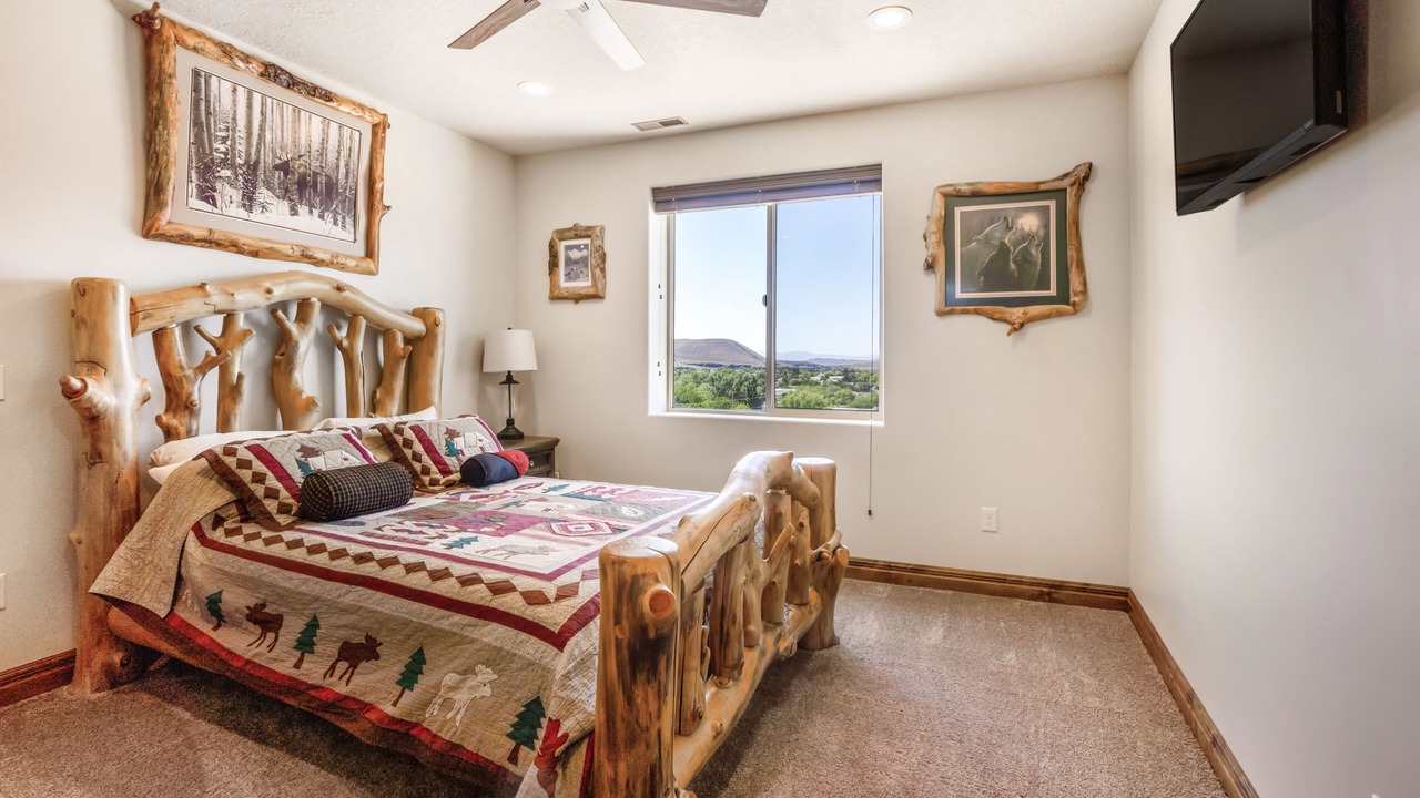 Photo of Bedroom in La Verkin