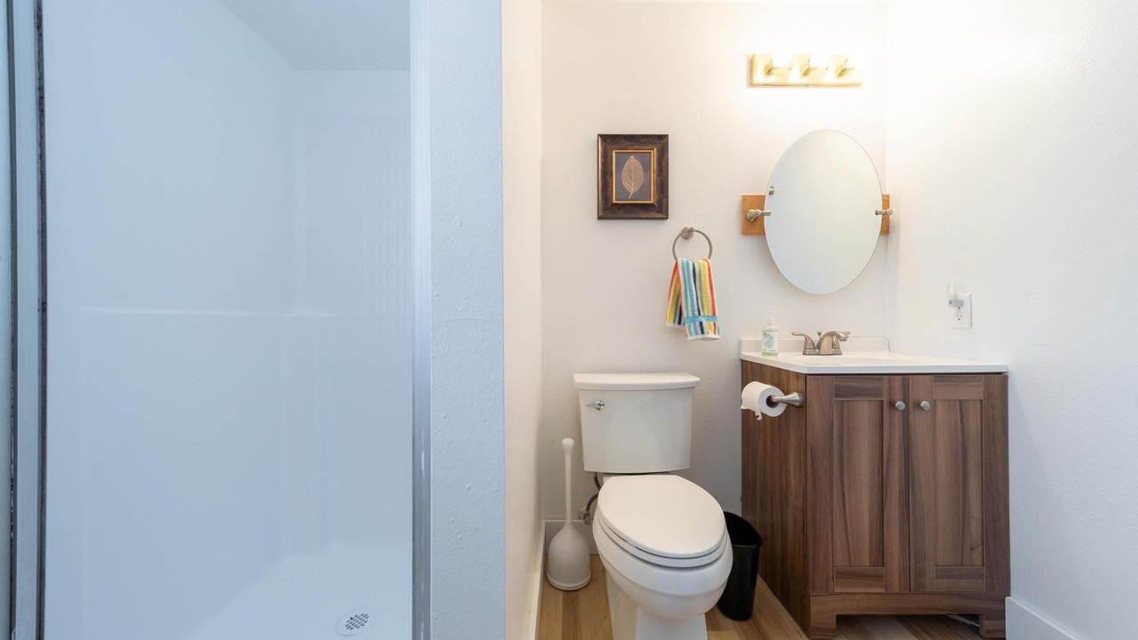 Photo of Bathroom in Country Club Estates