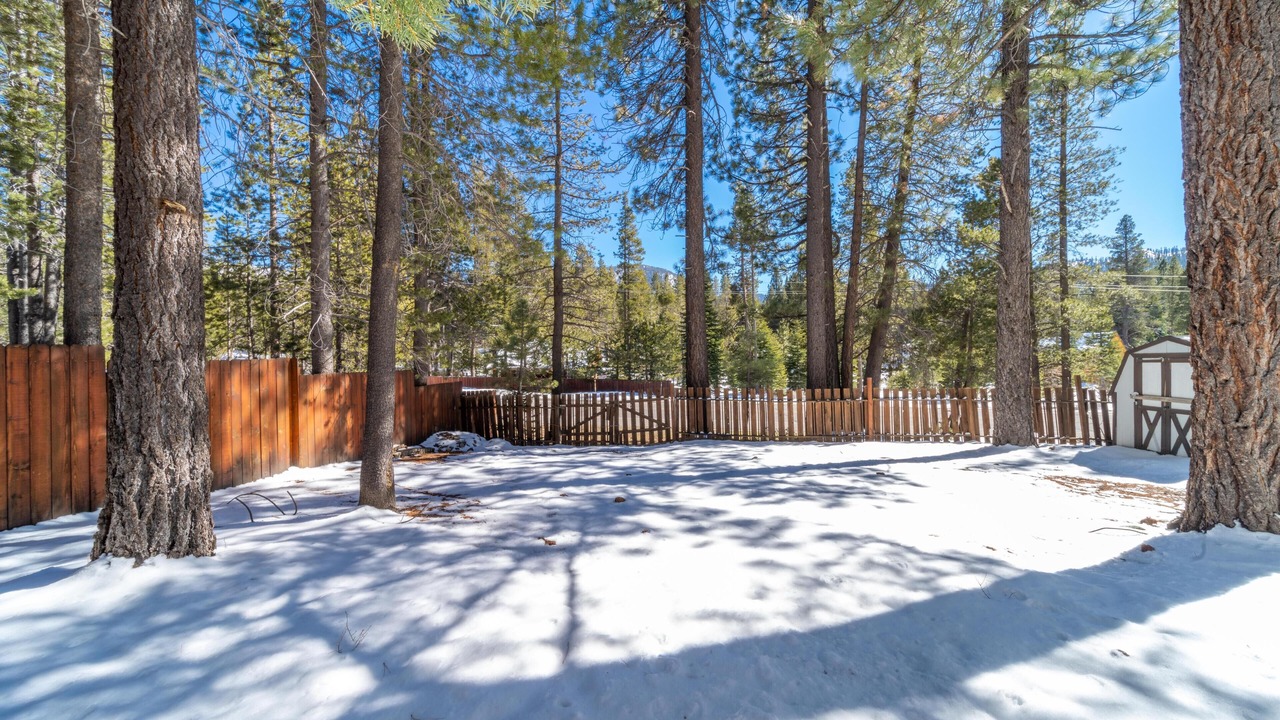 Photo of Outdoor in Country Club Estates