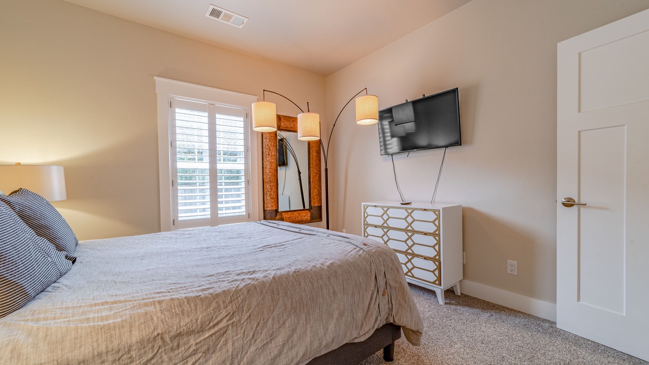 Photo of Bedroom in McKinleyville