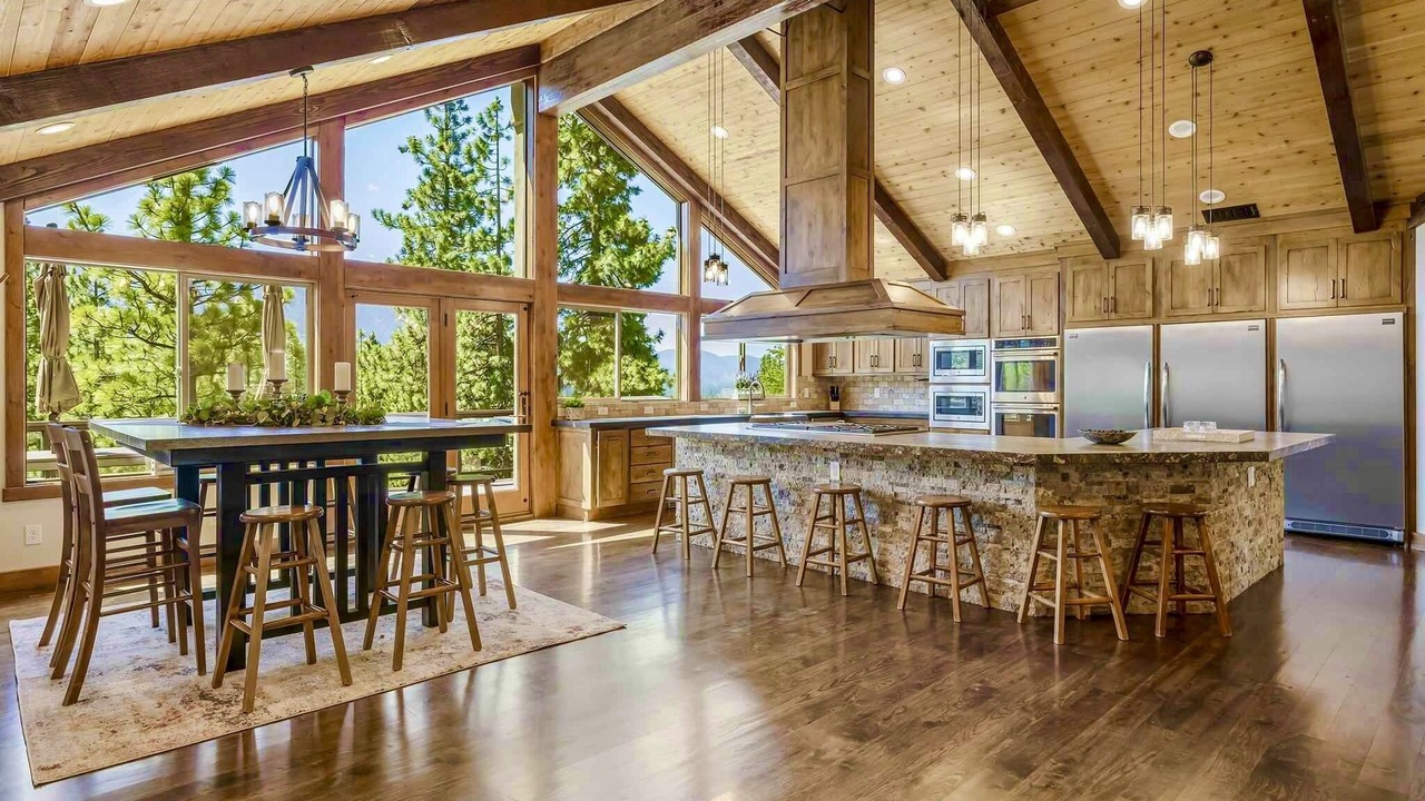 Photo of Kitchen in Round Hill Village