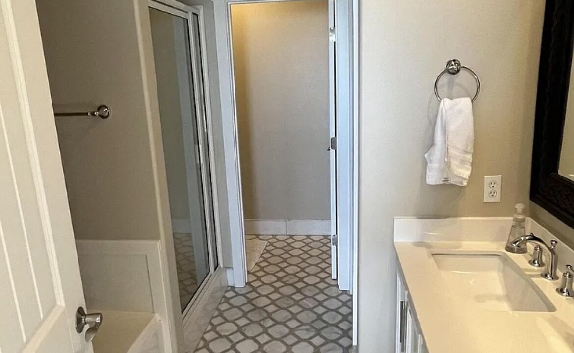 Photo of Bathroom in Green Springs