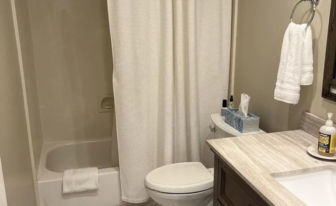 Photo of Bathroom in Green Springs