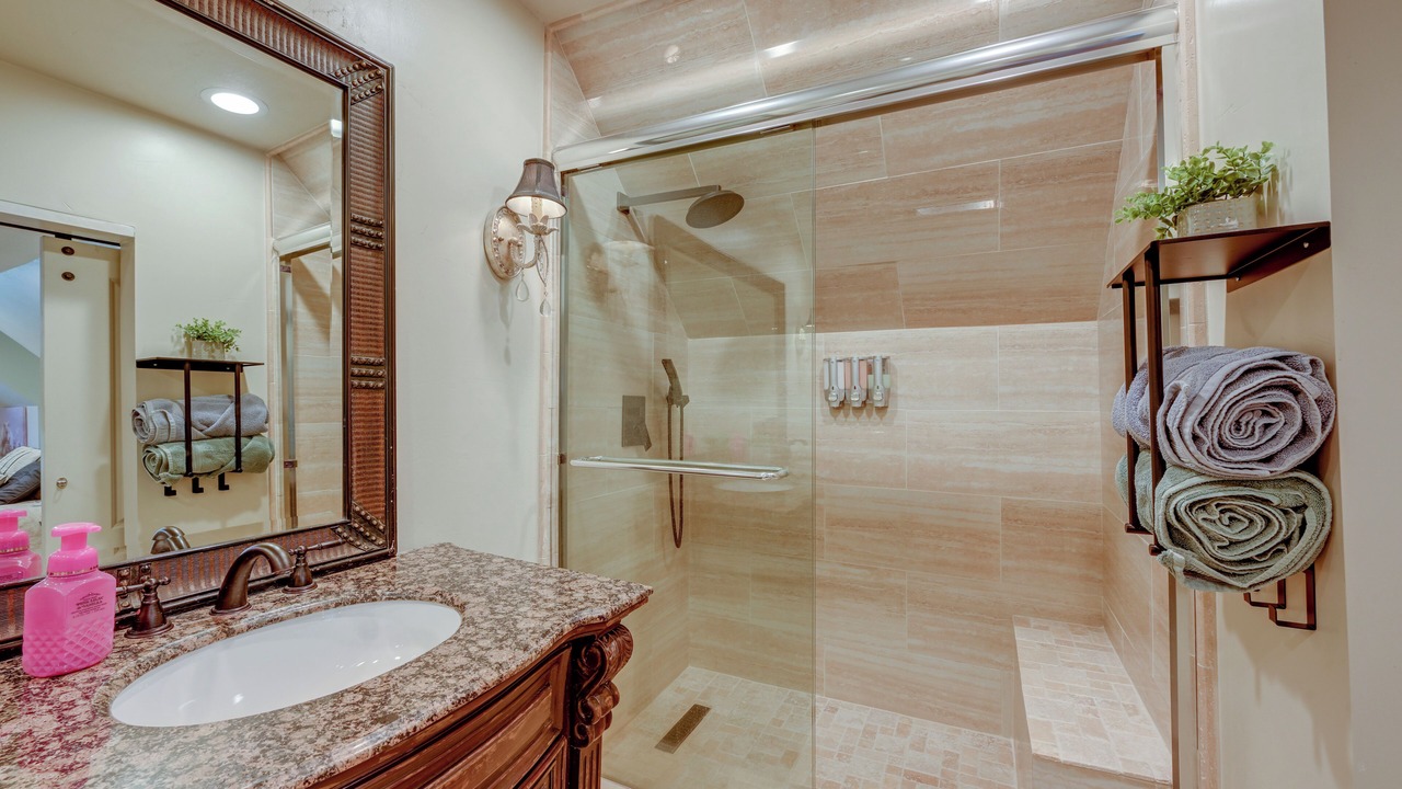 Photo of Bathroom in Wishon