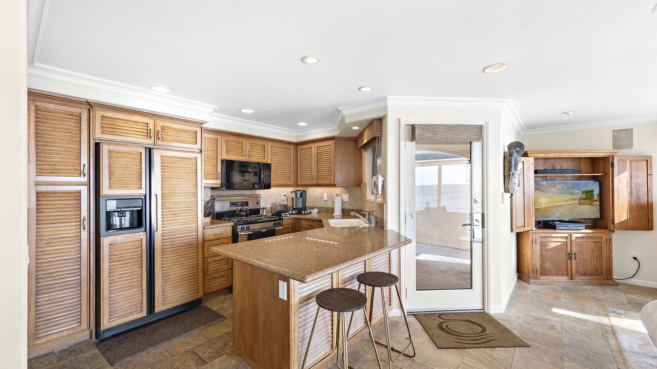 Photo of Kitchen in Laguna Beach