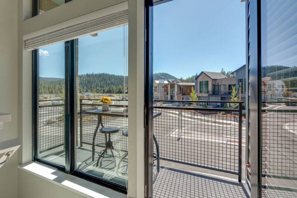 Photo of Others in Truckee