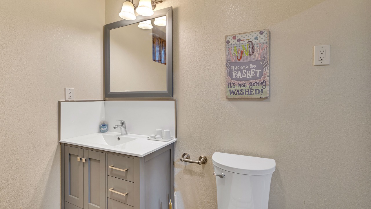 Photo of Bathroom in Roosevelt Park