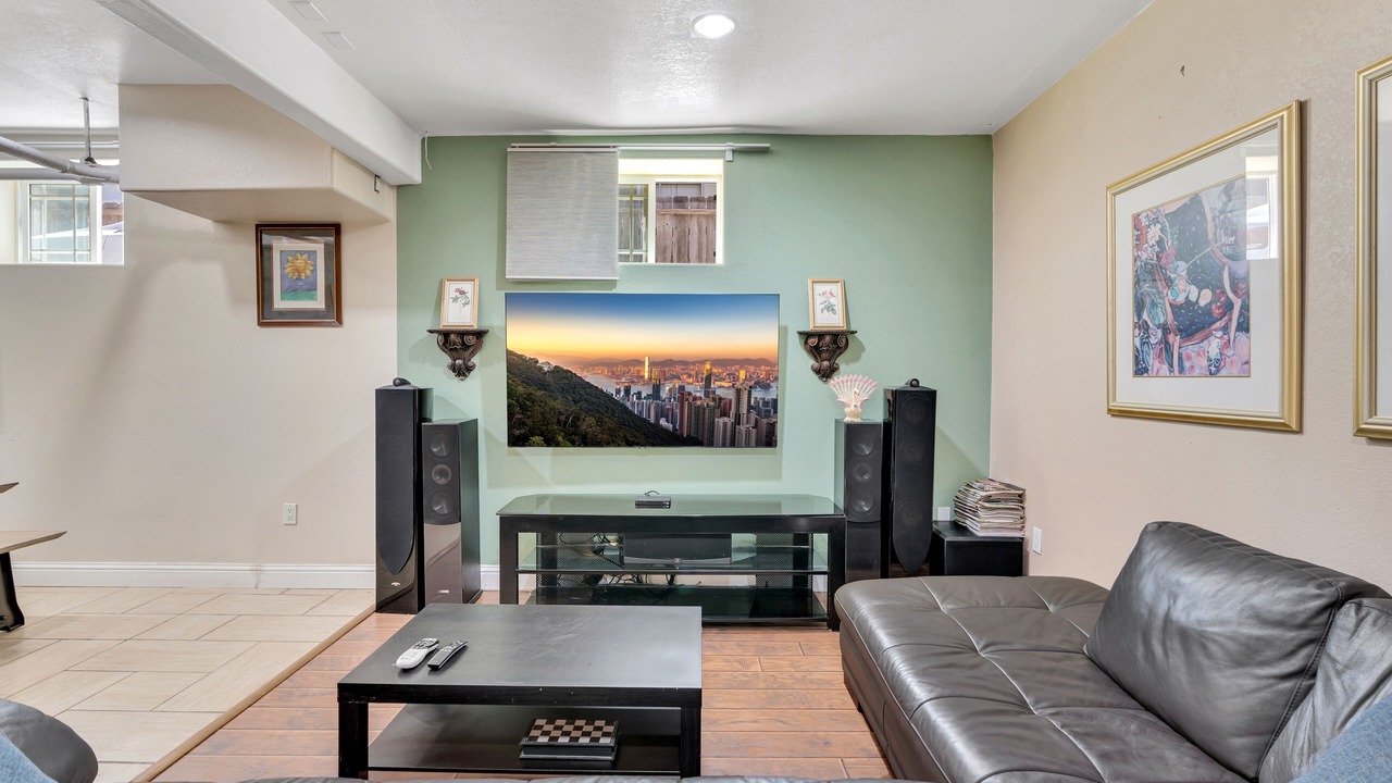 Photo of Livingroom in Roosevelt Park