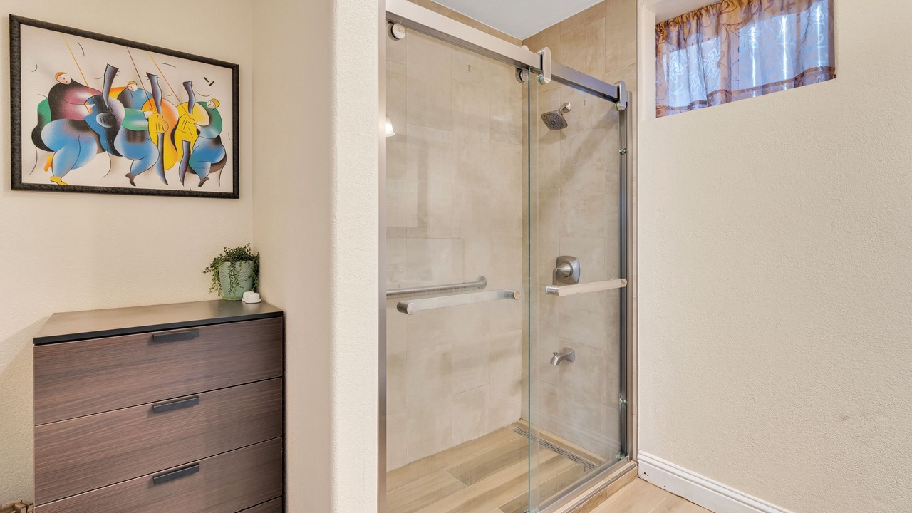 Photo of Bathroom in Roosevelt Park