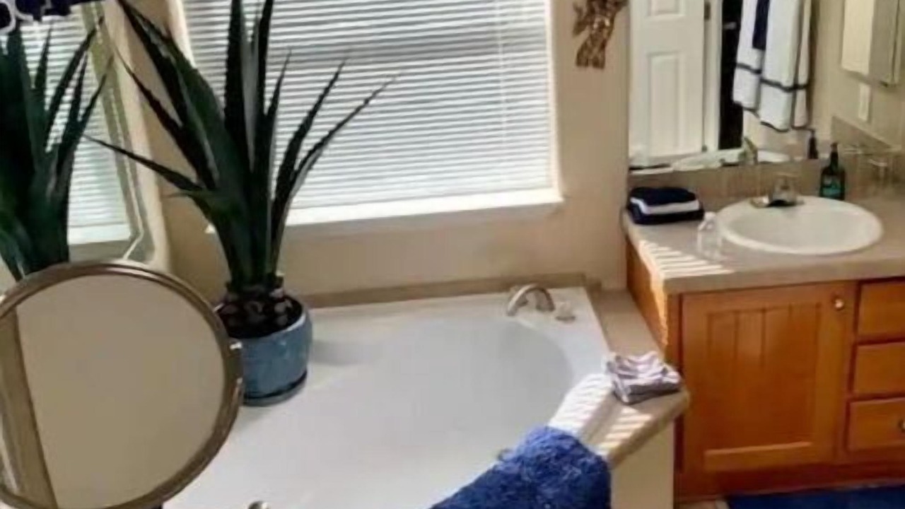 Photo of Bathroom in Havasu Lake