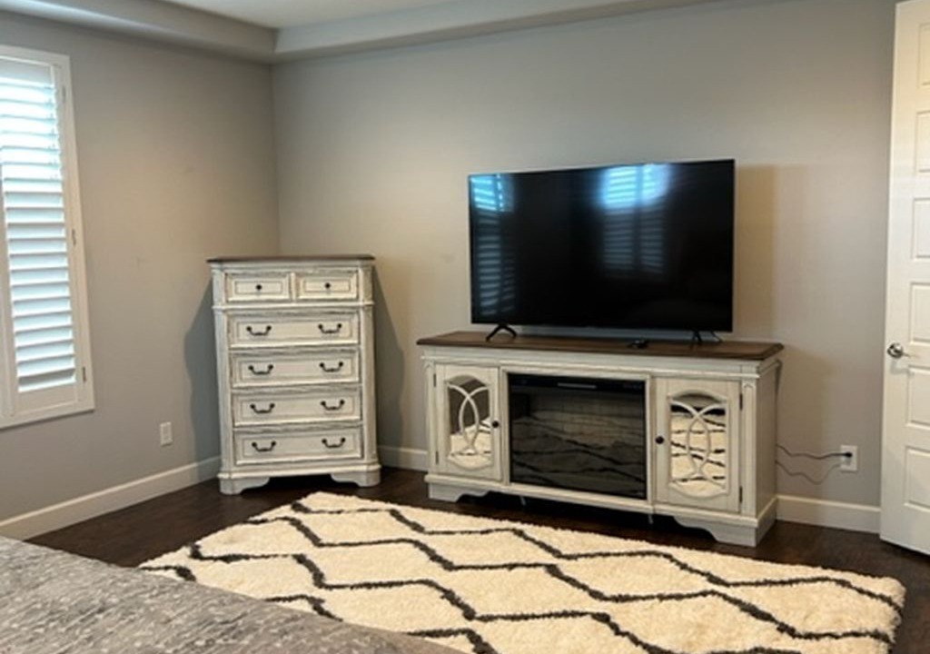 Photo of Bedroom in Montecito in Estrella