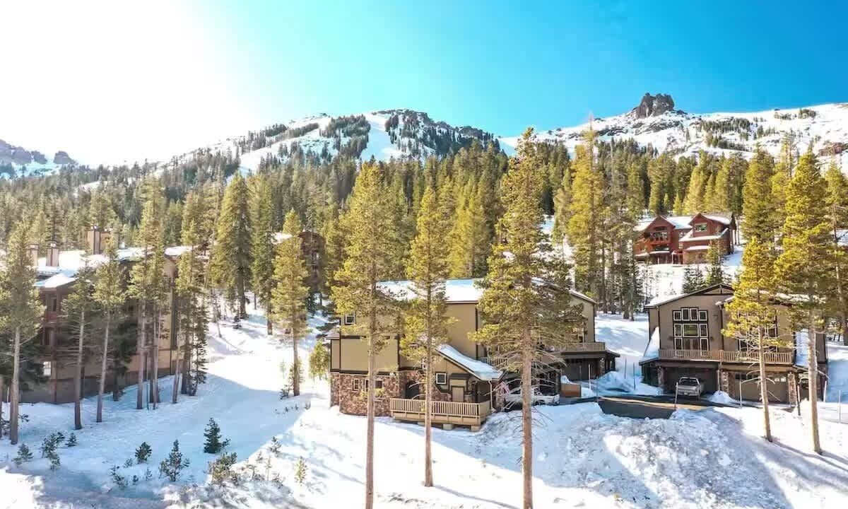 Photo of Others in Kirkwood
