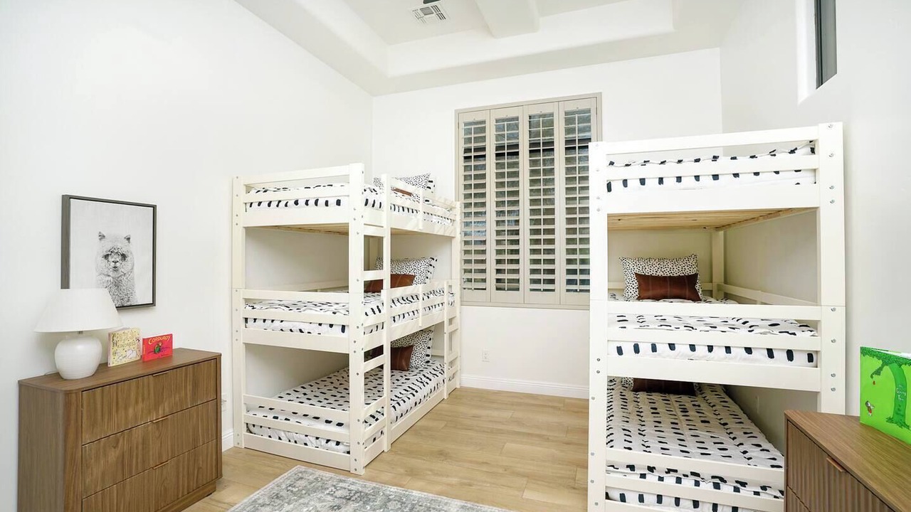 Photo of Bedroom in East Mesa