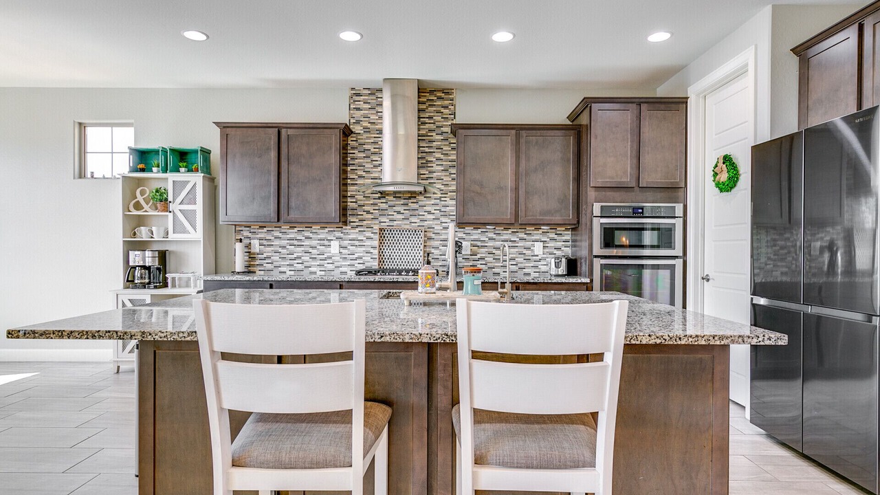 Photo of Kitchen in Montecito in Estrella