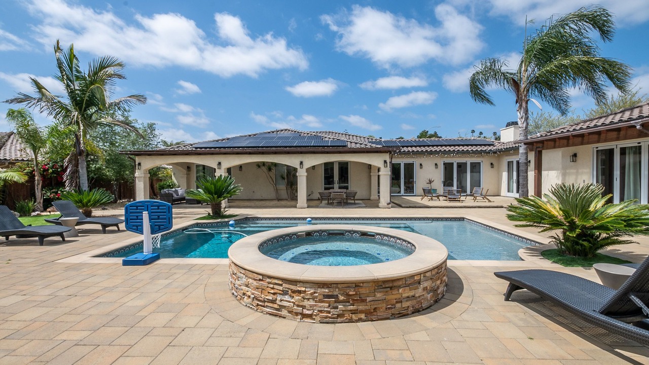 Photo of Outdoor in Vista
