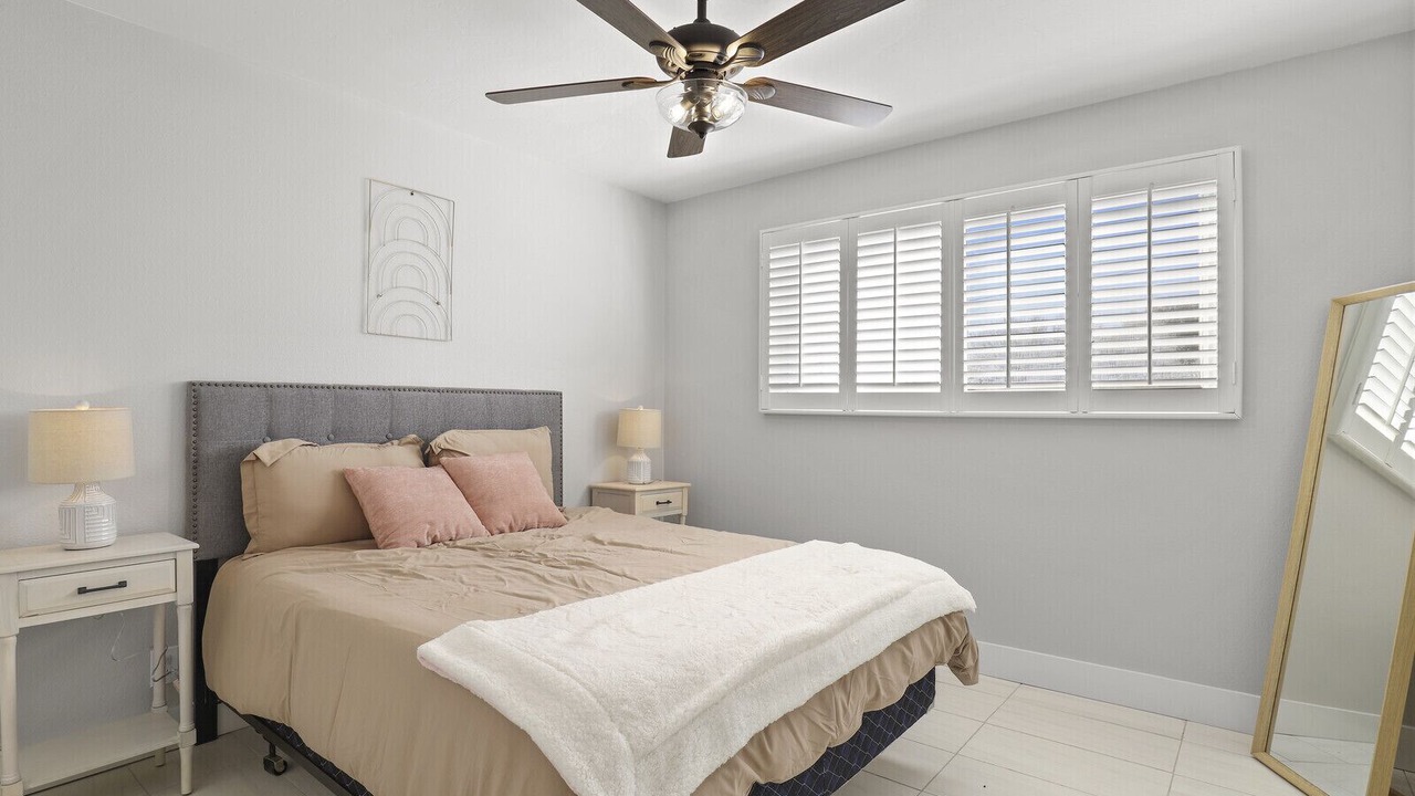 Photo of Bedroom in New Papago Parkway