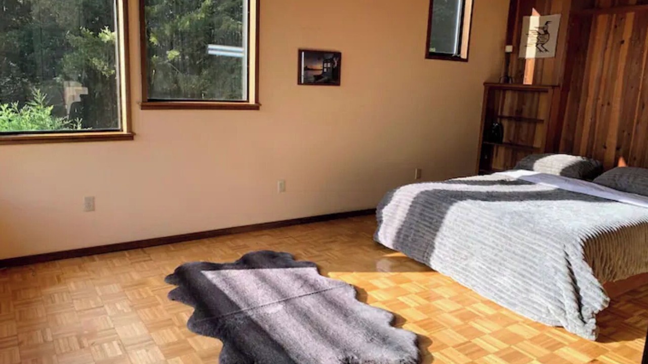Photo of Bedroom in Myers Flat