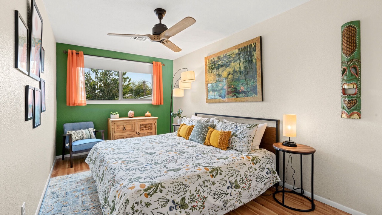 Photo of Bedroom in South Mountain Acres