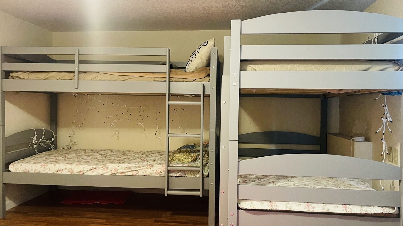 Photo of Bedroom in East Shore