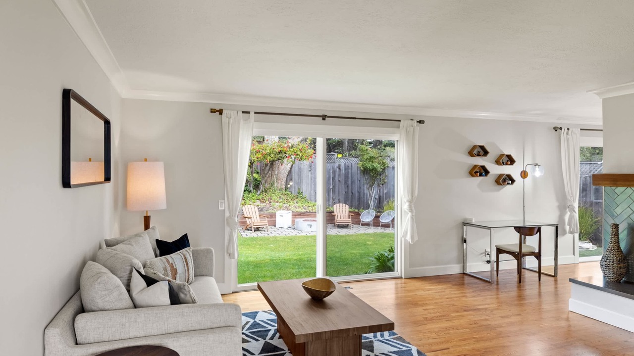 Photo of Livingroom in Hatton Fields
