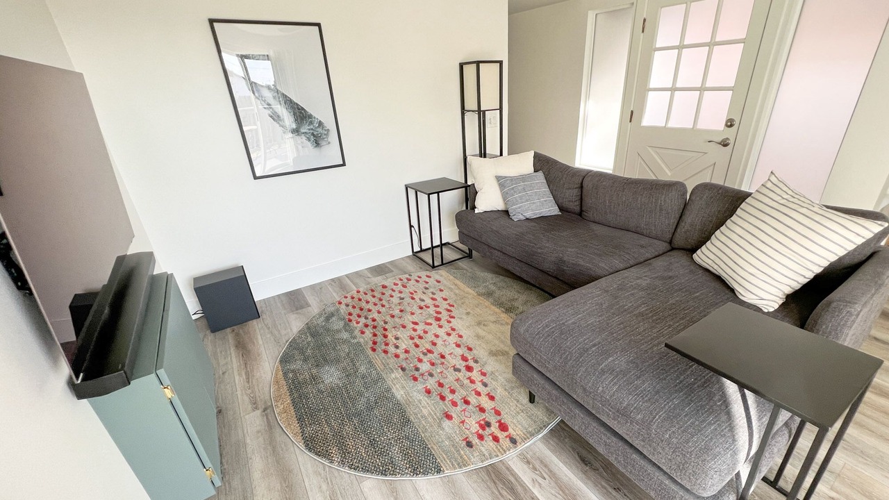 Photo of Bedroom in Baywood Park