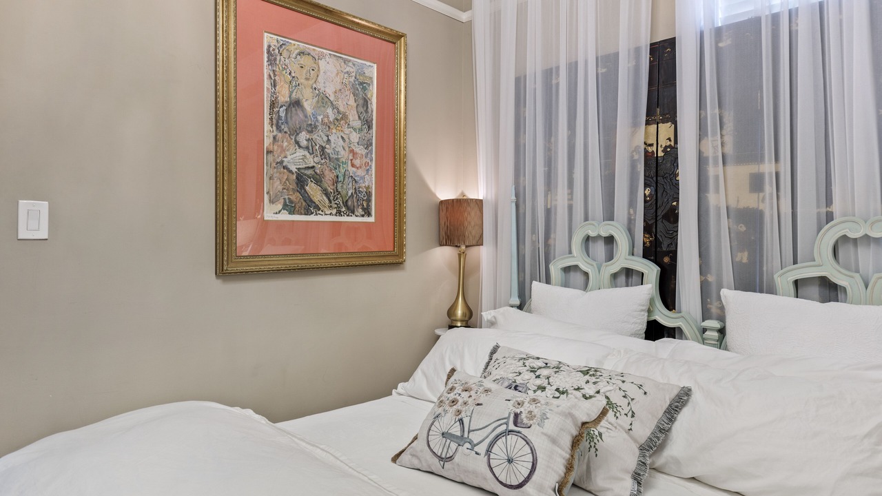 Photo of Bedroom in Northside