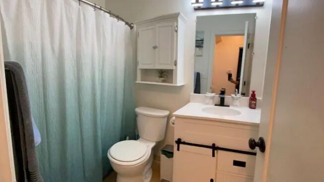 Photo of Bathroom in Homestead
