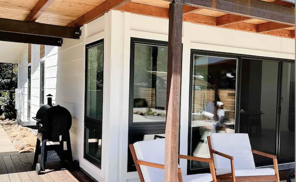 Photo of Patio Balcony in Gasquet