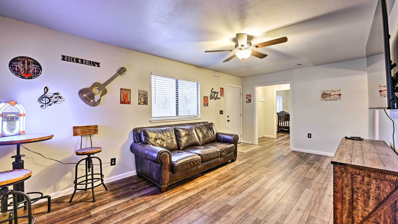 Photo of Bedroom in Cascadel Woods