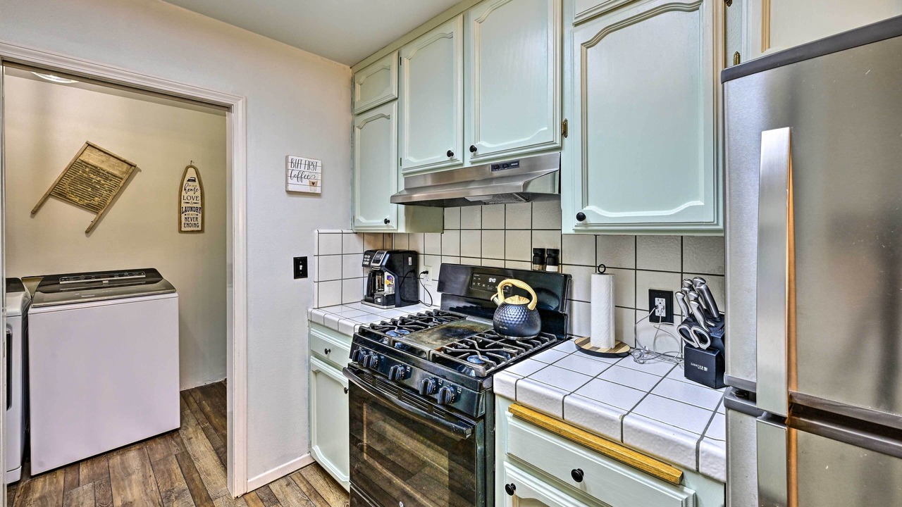 Photo of Kitchen in Cascadel Woods
