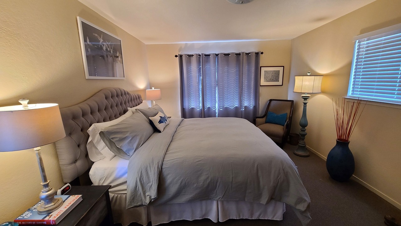 Photo of Bedroom in Downtown