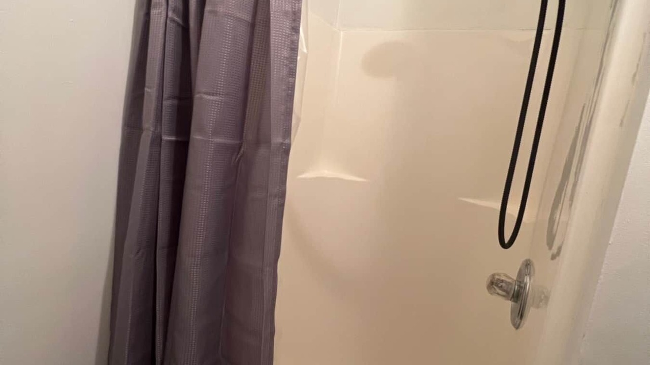 Photo of Bathroom in Etna