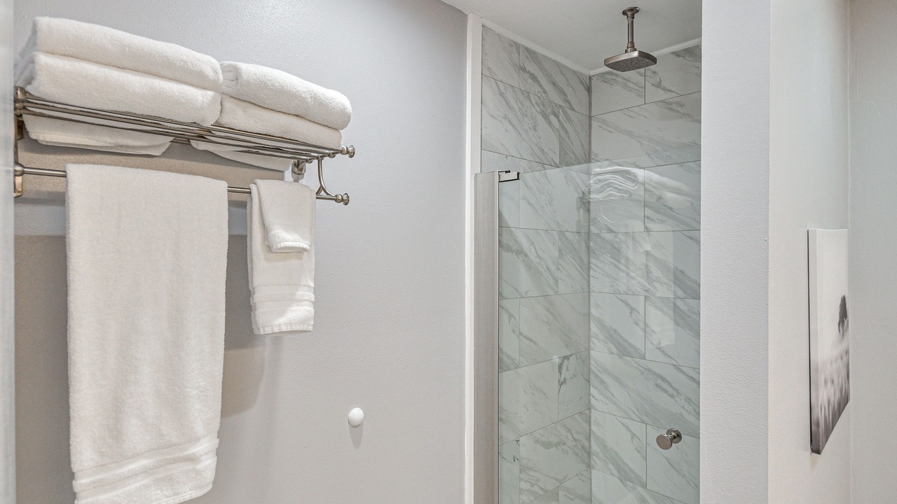 Photo of Bathroom in Hillsboro