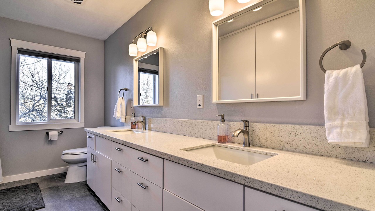 Photo of Bathroom in Hillsboro