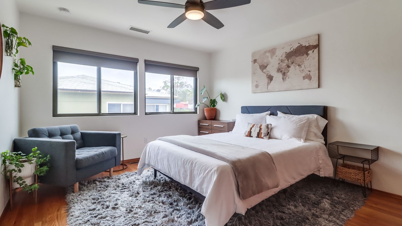 Photo of Bedroom in Harborview