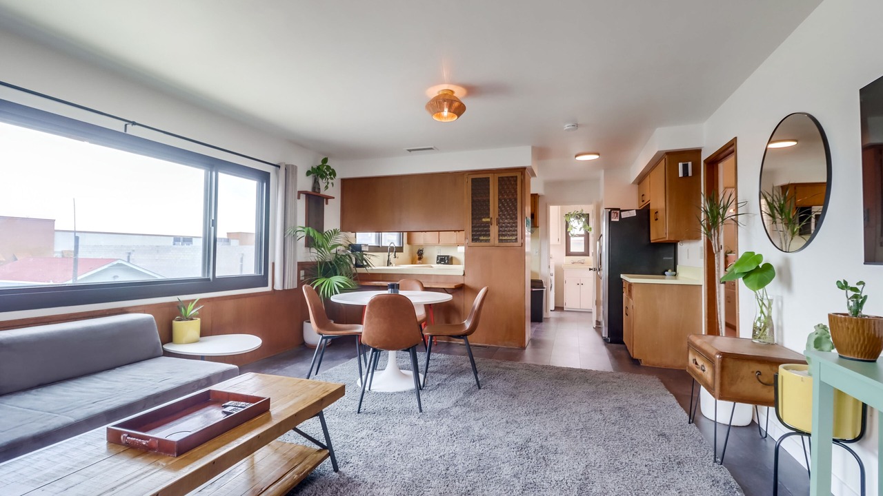 Photo of Livingroom in Harborview