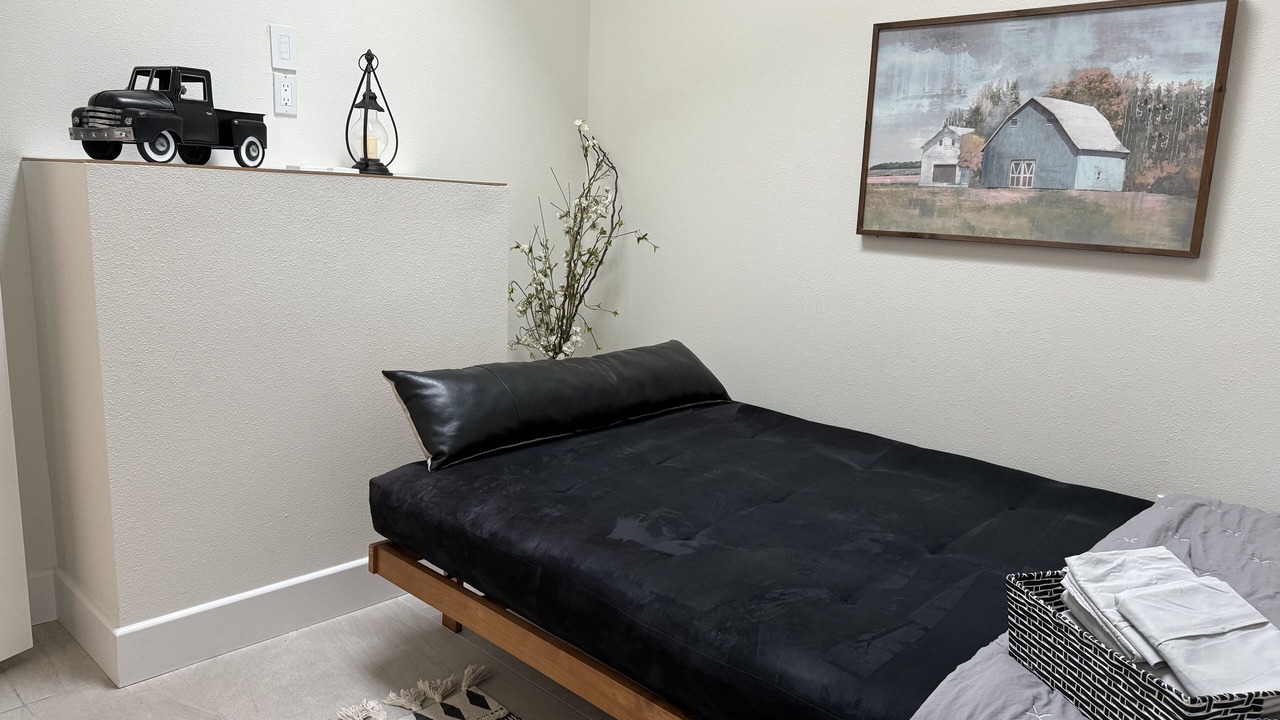 Photo of Bedroom in Lake San Marcos