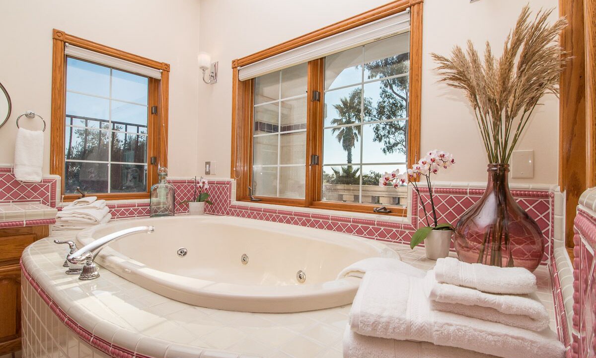 Photo of Bathroom in Templeton