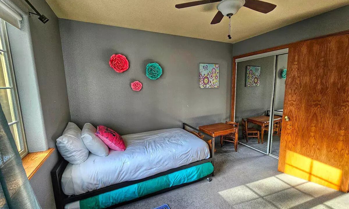 Photo of Bedroom in Susanville