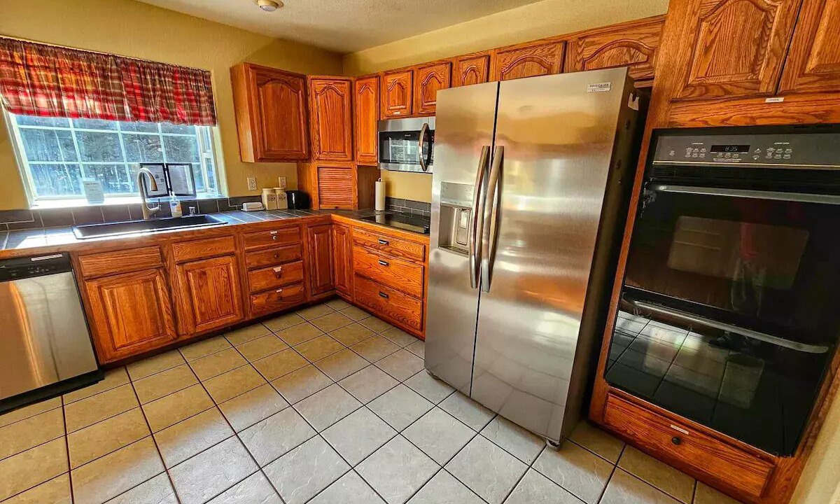 Photo of Kitchen in Susanville