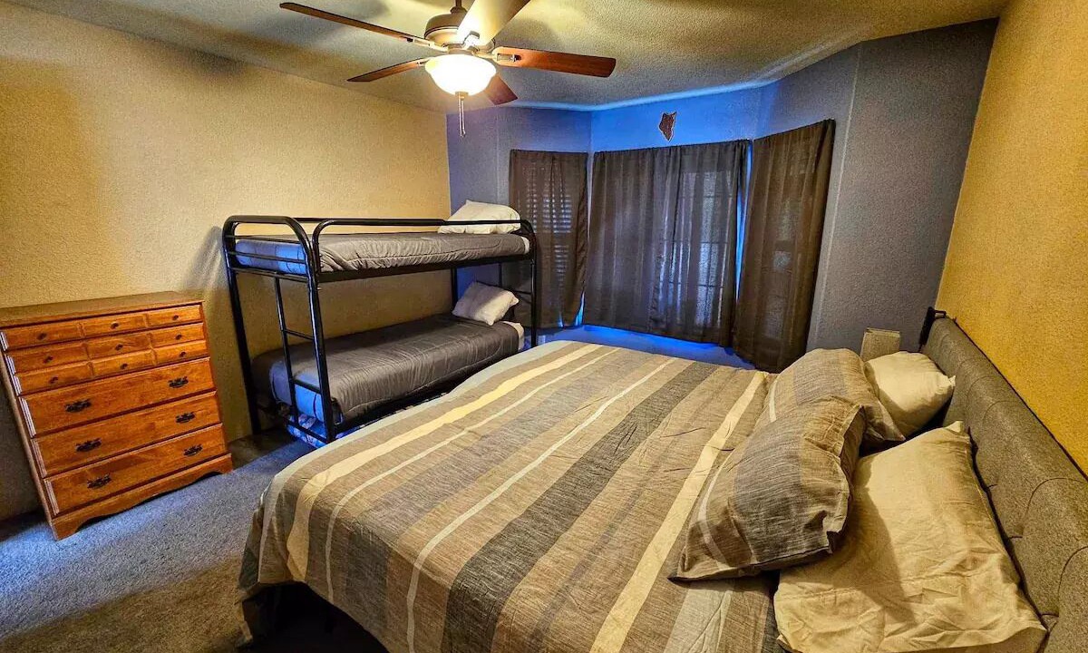 Photo of Bedroom in Susanville