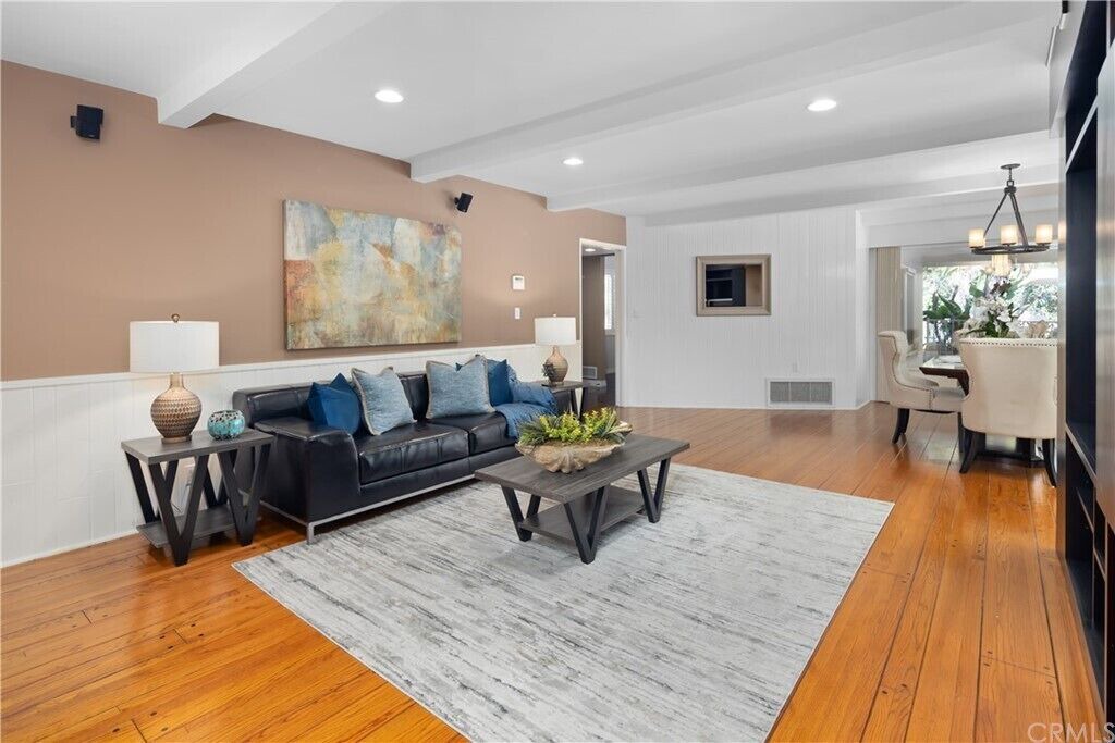 Photo of Livingroom in Arcadia